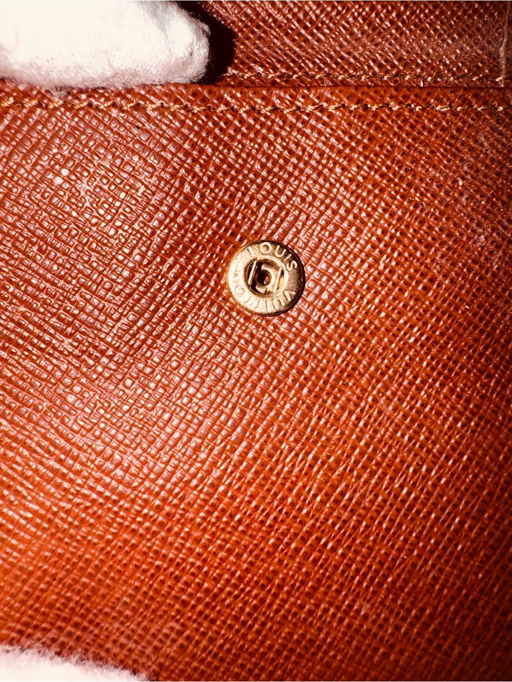 Louis Vuitton monogram bifold wallet men’s damaged - Picture 14 of 16